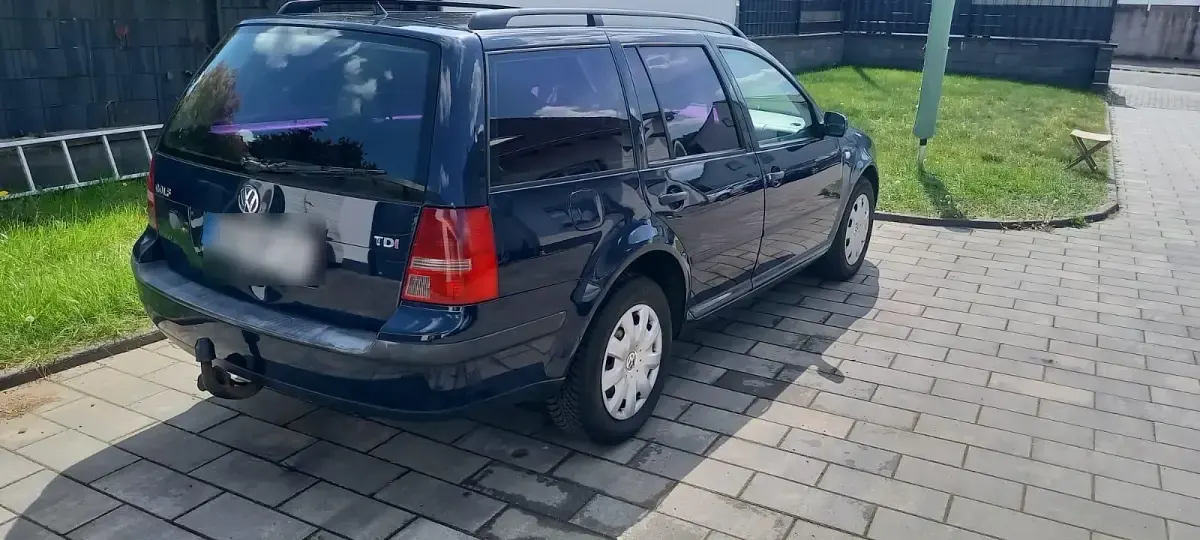 Gebraucht VW Golf IV 101 PS (74 kW) 2004 Blau Kombi