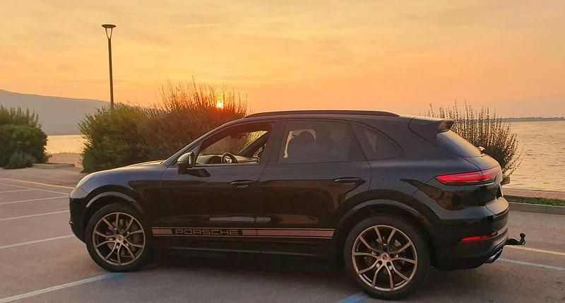 Gebraucht Porsche Cayenne S 441 PS (324 kW) 2018 Schwarz SUV