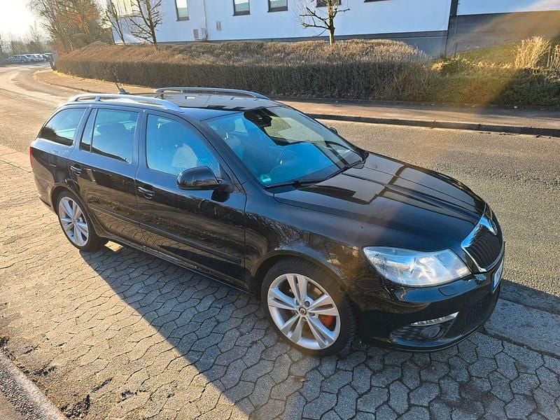 Gebraucht Skoda Octavia vRS 170 PS (125 kW) 2010 Schwarz Kombi