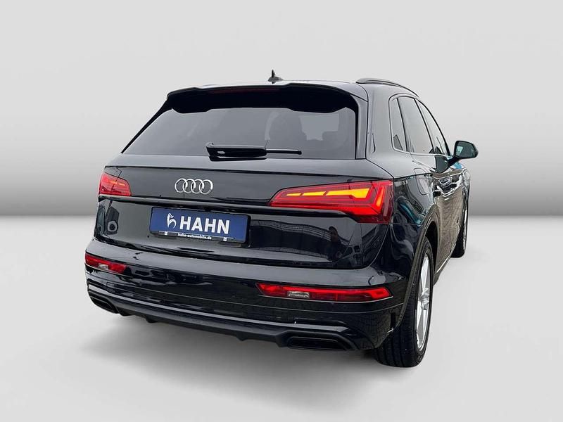 Gebraucht Audi Q5 S-Line 163 PS (119 kW) 2021 Mythosschwarz metallic SUV