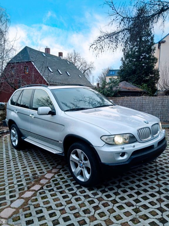 Silber Gebraucht 2005 BMW X5 Sport Line SUV | 9.990 € (Teuer) - Bild 1/4