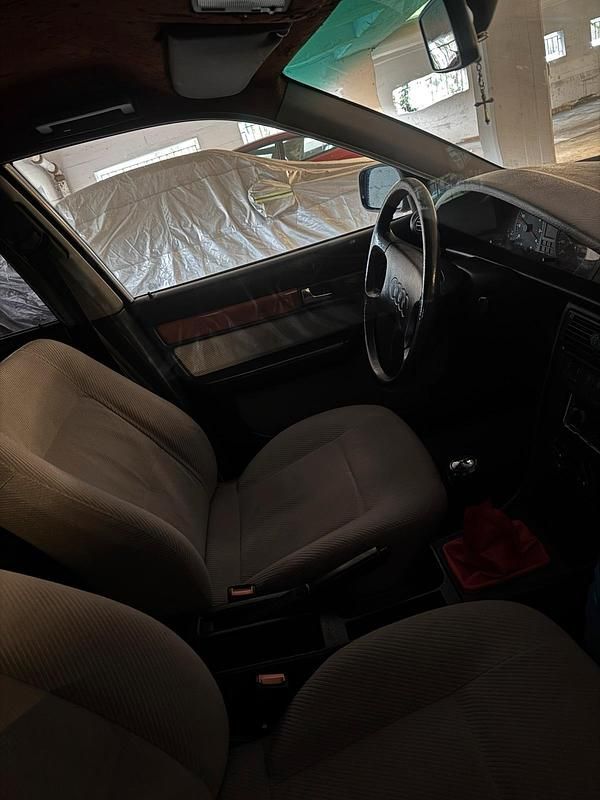 Gebraucht Audi 100 100 PS (73 kW) 1991 Rot Limousine