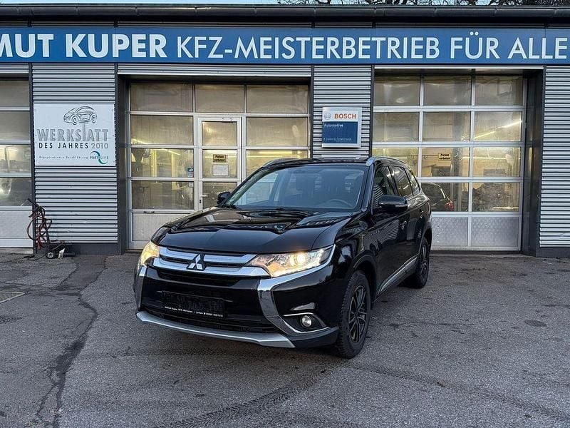 Schwarz Gebraucht 2017 Mitsubishi Outlander Edition SUV | 13.990 € (Fairer Preis) - Bild 1/4