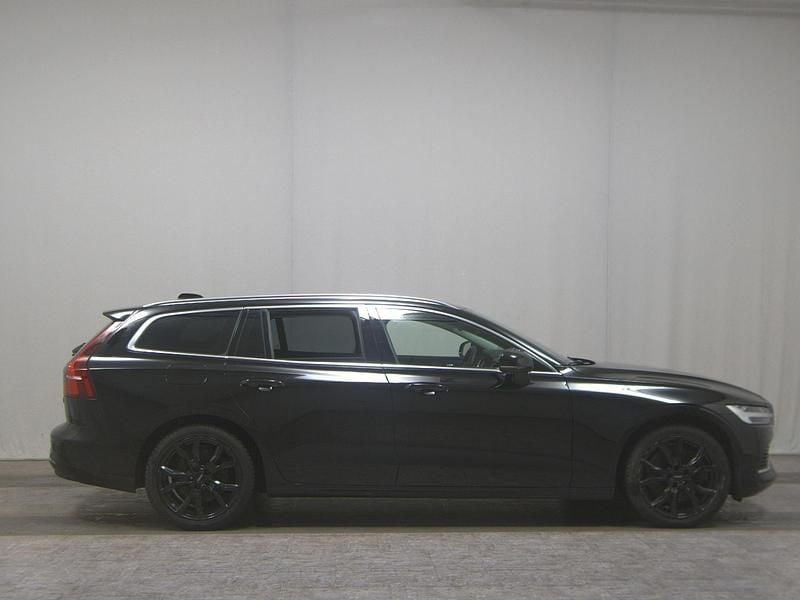 Gebraucht Volvo V60 349 PS (256 kW) 2023 Schwarz Kombi
