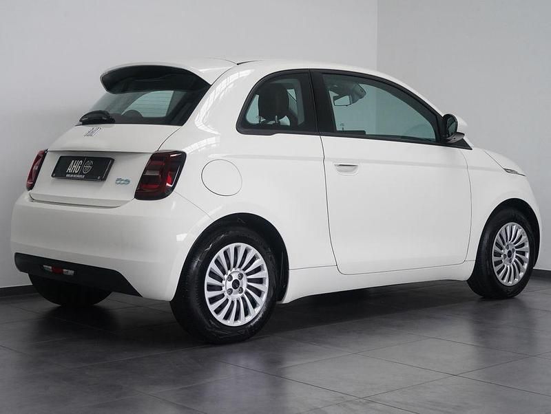 Gebraucht Fiat 500e 86 kW (118 PS) 2023 Weiß Kleinwagen
