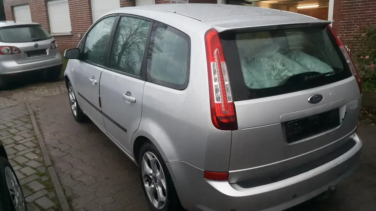 Gebraucht Ford C-MAX 145 PS (106 kW) 2008 Silber Van / Kleinbus