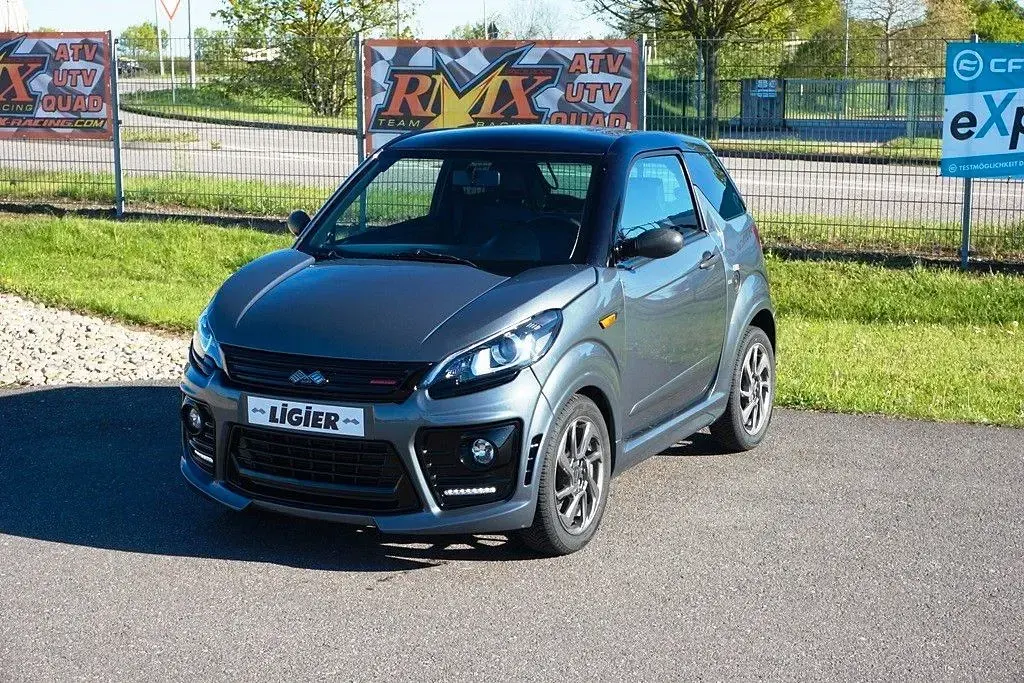 Gebraucht Ligier JS50 2022 Grau Kleinwagen