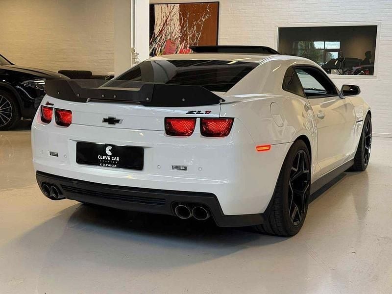 Gebraucht Chevrolet Camaro ZL1 587 PS (431 kW) 2012 Weiß