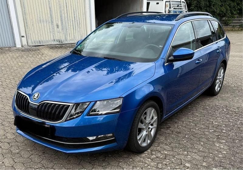 Gebraucht Skoda Octavia Style 150 PS (110 kW) 2020 Blau Kombi