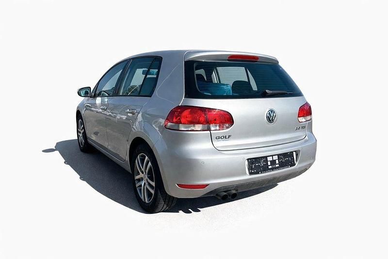Gebraucht VW Golf VI S 140 PS (102 kW) 2009 Silber Kleinwagen