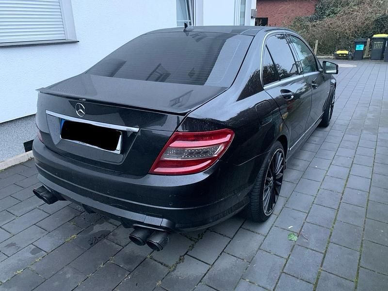 Gebraucht Mercedes C320 Avantgarde 225 PS (165 kW) 2008 Schwarz Limousine