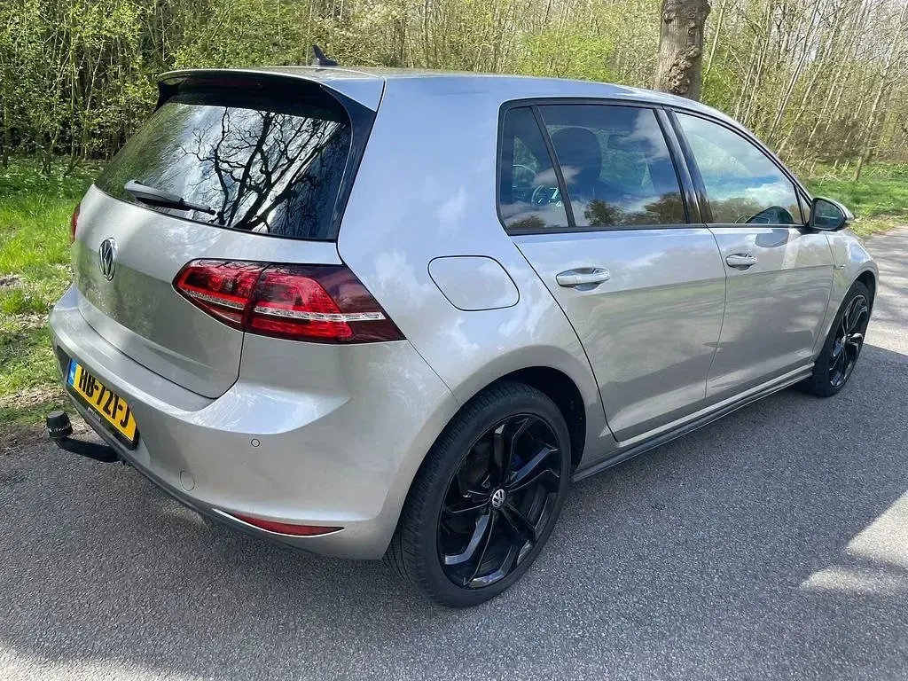Second-hand VW Golf VII GTE 150 CP (110 kW) 2015 Gri Berlinǎ
