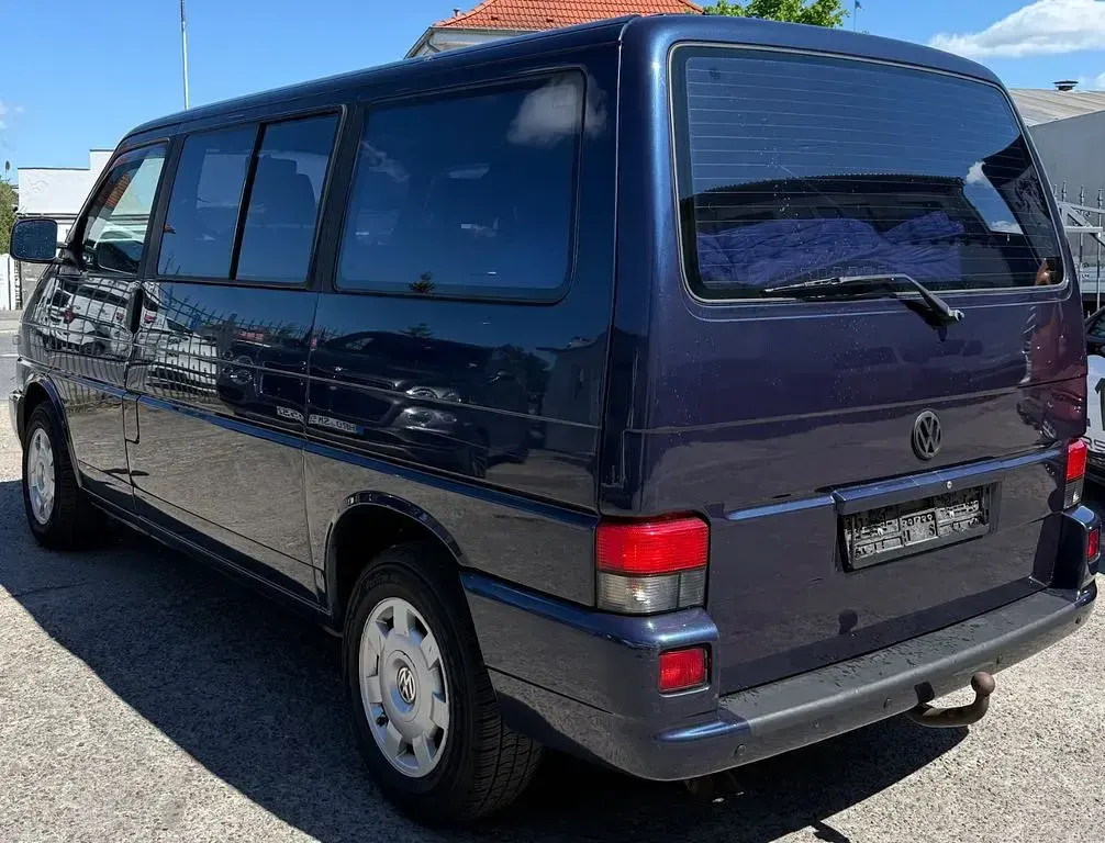 Gebraucht VW Multivan 102 PS (75 kW) 1997 Blau Van / Kleinbus