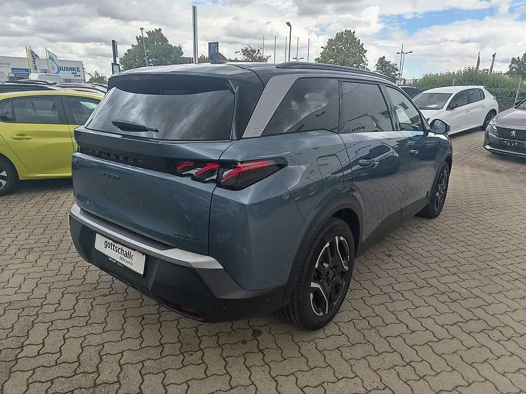 Neu Peugeot 5008 GT 194 PS (142 kW) 2026 Blau SUV