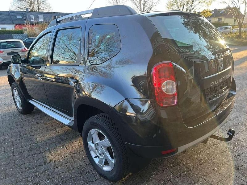 Gebraucht Dacia Duster Prestige 105 PS (77 kW) 2011 Schwarz SUV