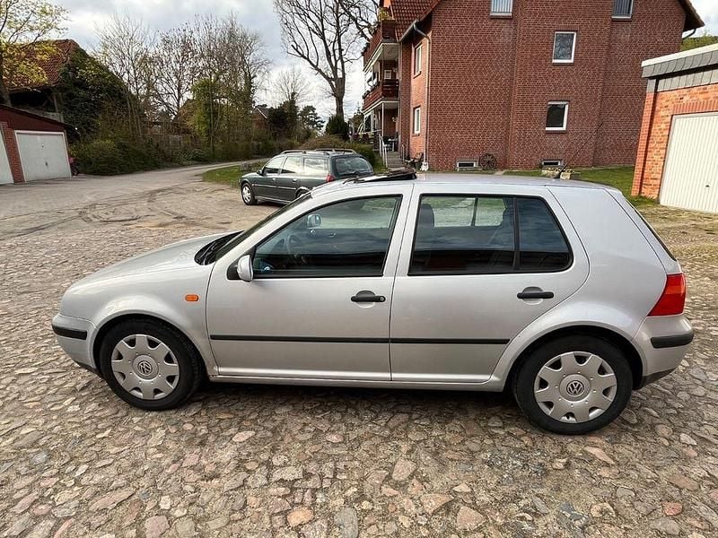 Gebraucht VW Golf III 75 PS (55 kW) 1998 Silber Limousine