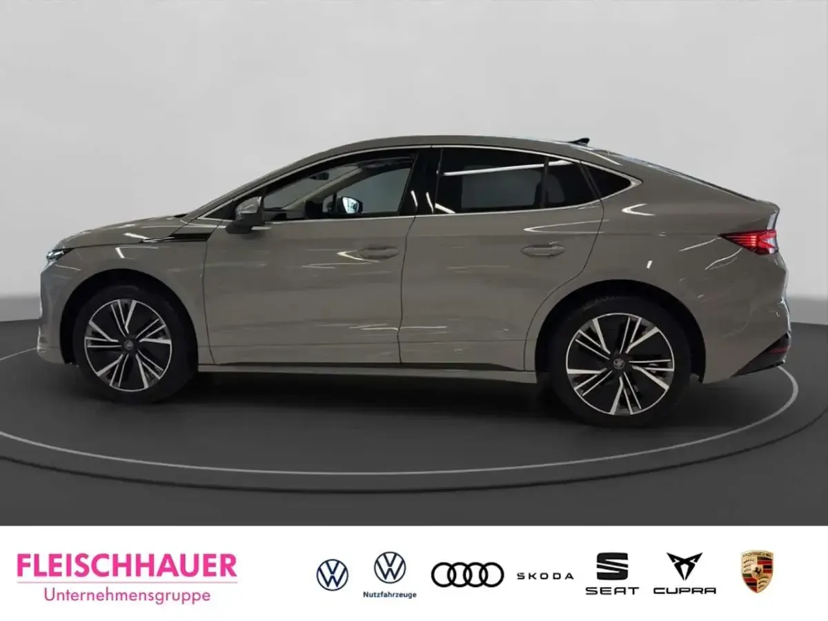 Gebraucht Skoda Enyaq iV Loft 210 kW (286 PS) 2025 Grau SUV