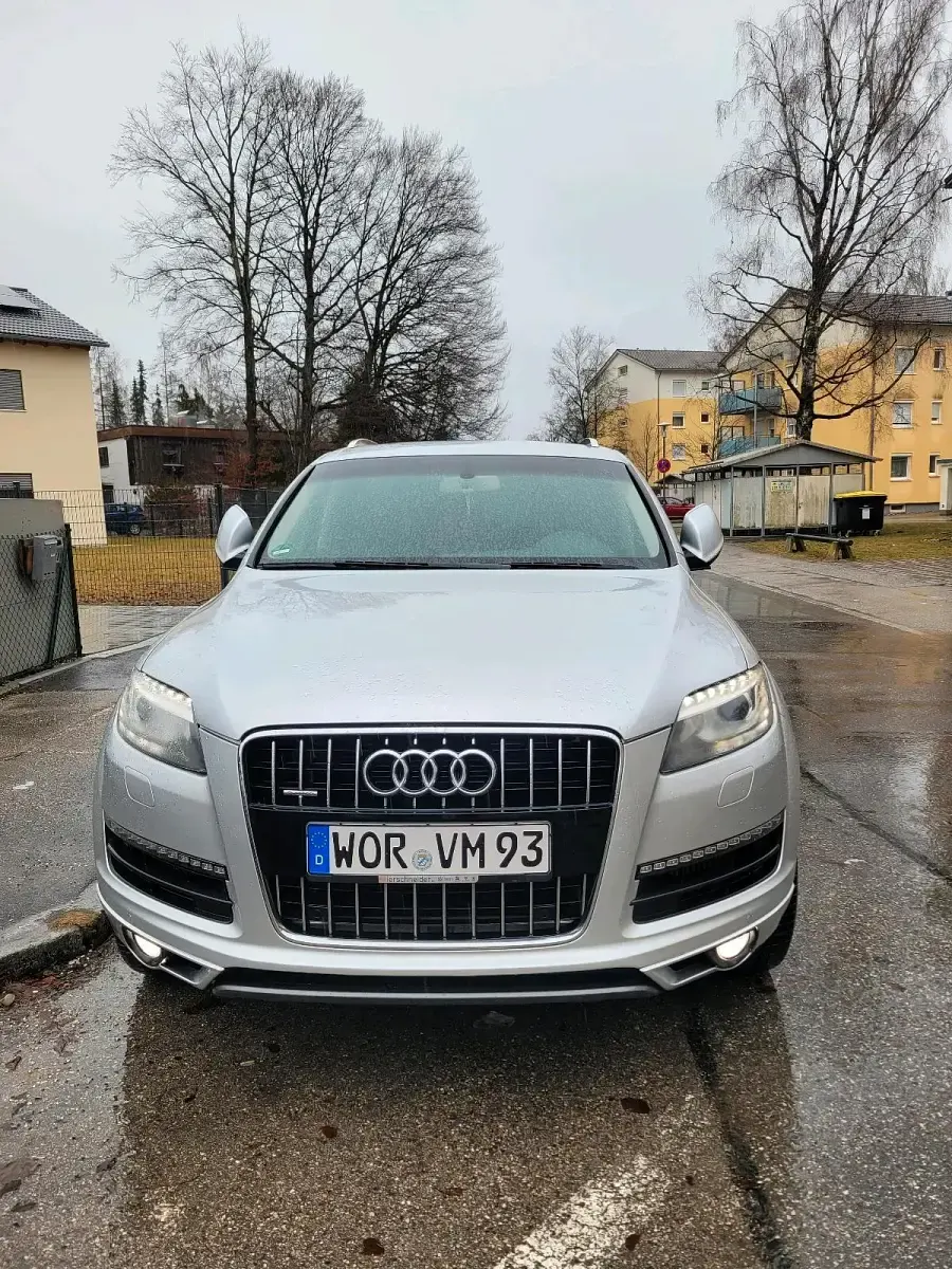 Gebraucht Audi Q7 245 PS (180 kW) 2013 Silber SUV