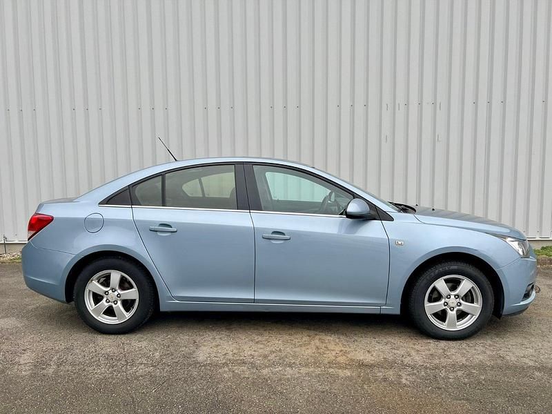 Gebraucht Chevrolet Cruze LS 113 PS (83 kW) 2012 Limousine