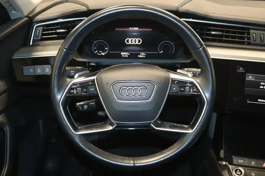 Gebraucht Audi e-tron S-Line 230 kW (313 PS) 2021 Schwarz SUV