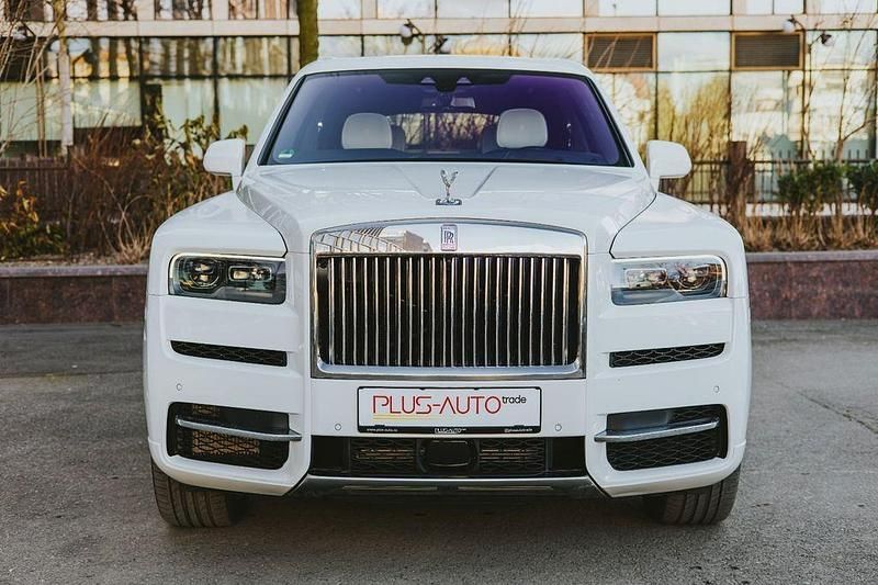 Gebraucht Rolls Royce Cullinan 571 PS (419 kW) 2023 Weiß SUV