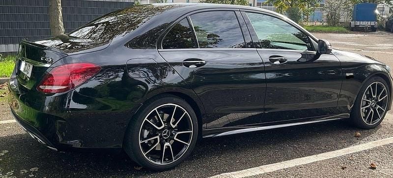 Schwarz Gebraucht 2016 Mercedes C43 AMG AMG Limousine | 29.700 € (Guter Preis) - Bild 1/4
