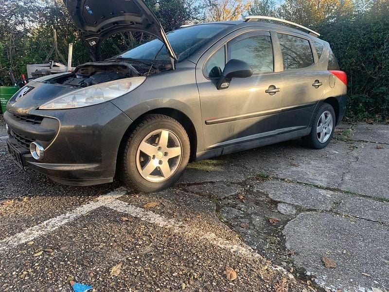 Grau shark/metallic Gebraucht 2009 Peugeot 207 Urban Move Kombi | 399 € (Guter Preis) - Bild 1/4