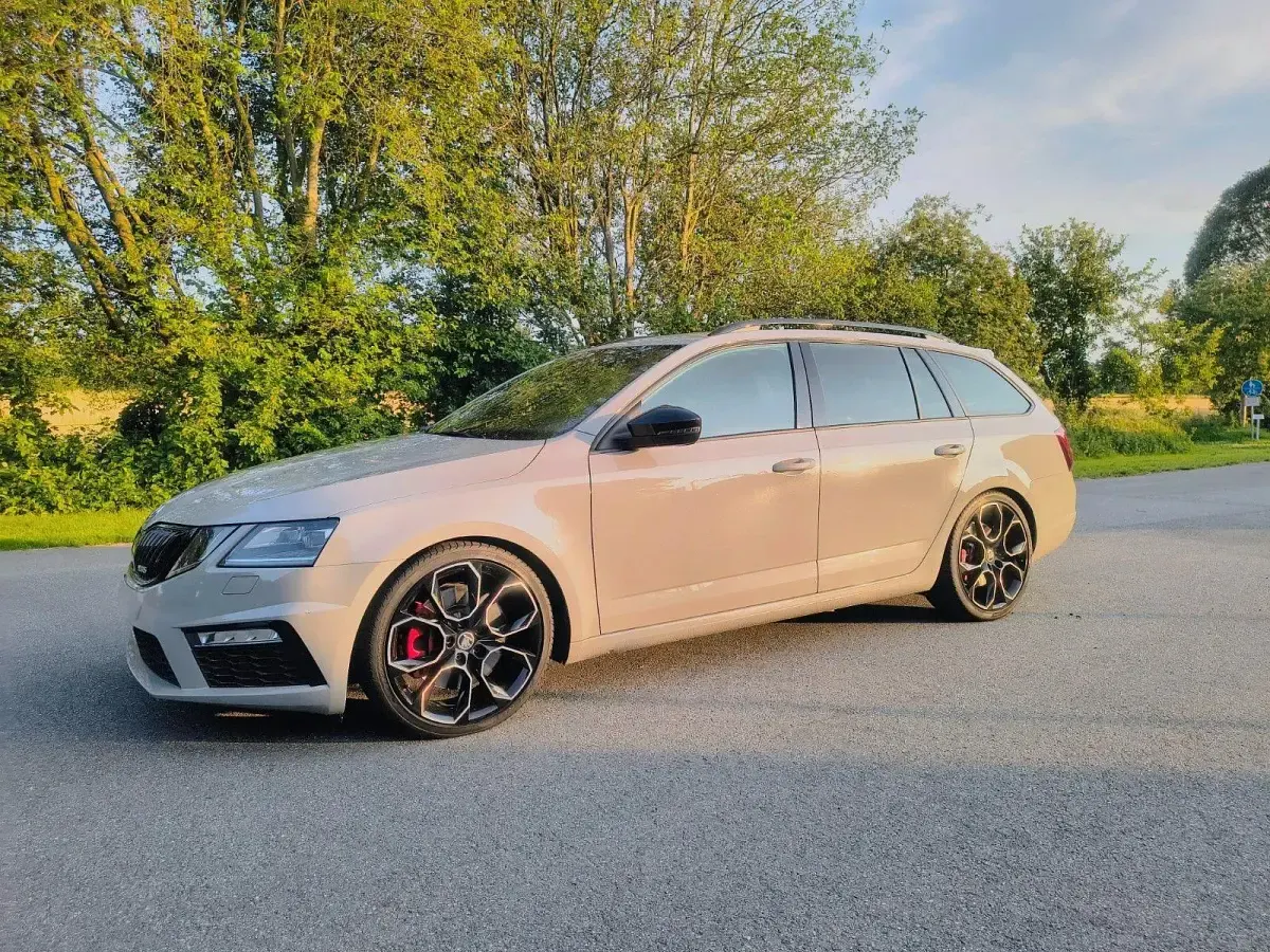 Gebraucht Skoda Octavia RS 245 PS (180 kW) 2018 Grau Kombi