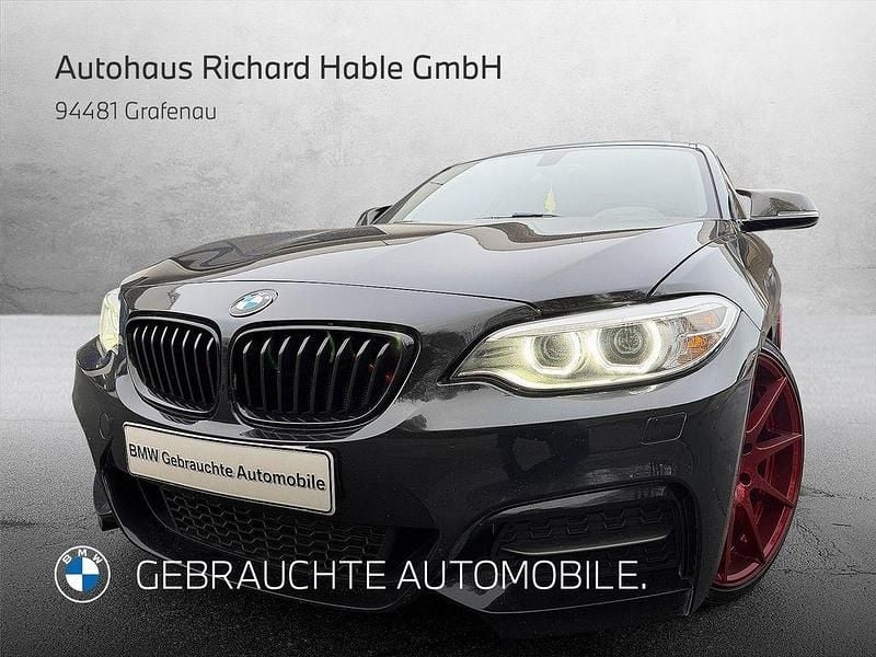 Saphirschwarz Gebraucht 2017 BMW M240 M Sport Coupé | 26.400 € (Superpreis) - Bild 1/4