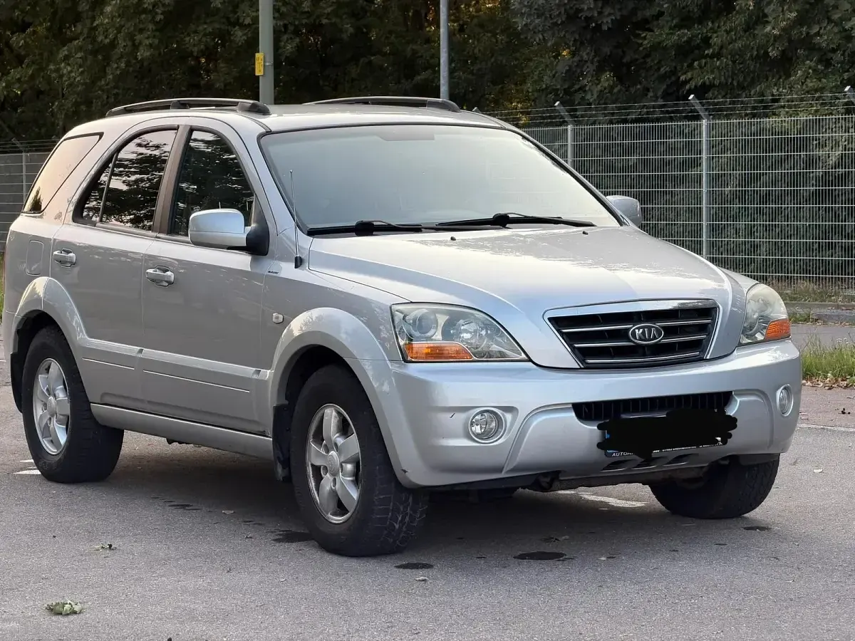 Gebraucht Kia Sorento 170 PS (125 kW) 2009 Silber SUV