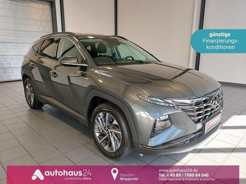 Grau Gebraucht 2021 Hyundai Tucson Trend SUV | 23.990 € (Guter Preis) - Bild 1/4