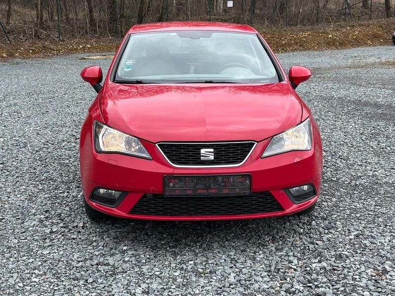 Gebraucht Seat Ibiza Style 90 PS (66 kW) 2014 Rot Limousine