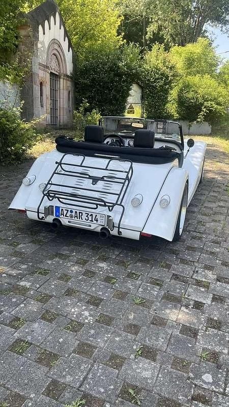 Gebraucht Morgan Plus 340 PS (250 kW) 2023 Weiß Cabrio