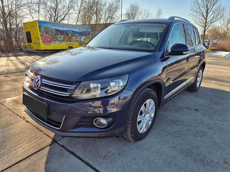 Gebraucht VW Tiguan Sportline 140 PS (102 kW) 2015 Blau SUV