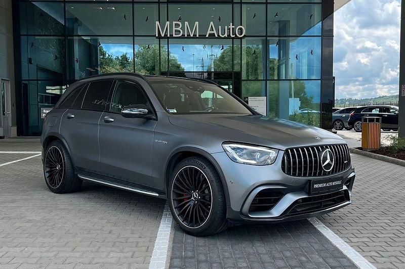 Grau Gebraucht 2020 Mercedes GLC63 AMG AMG SUV | 68.786 € (Etwas zu teuer) - Bild 1/4
