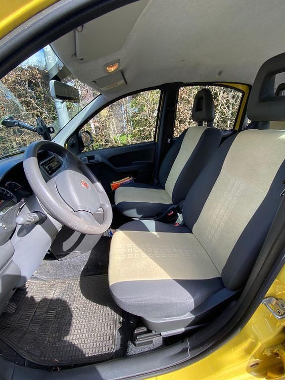 Gebraucht Fiat Panda Active 69 PS (50 kW) 2011 Gelb Kleinwagen