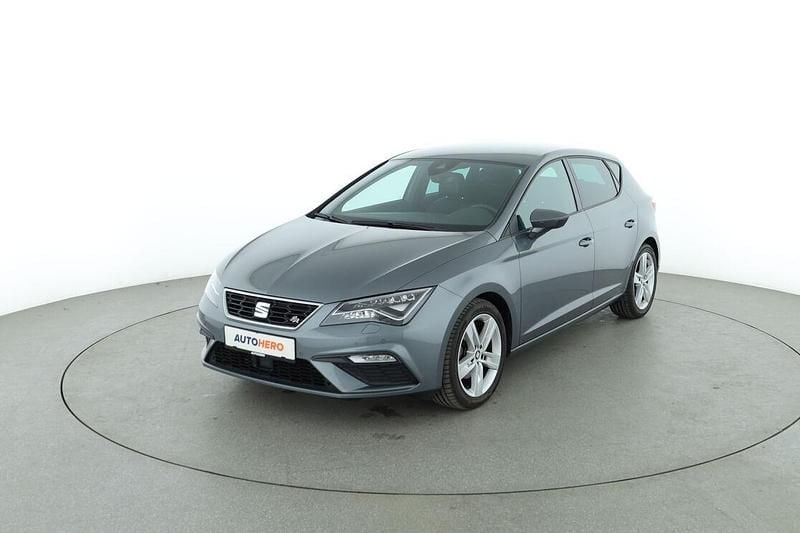 Grau Gebraucht 2018 Seat Leon FR Limousine | 15.090 € (Fairer Preis) - Bild 1/3