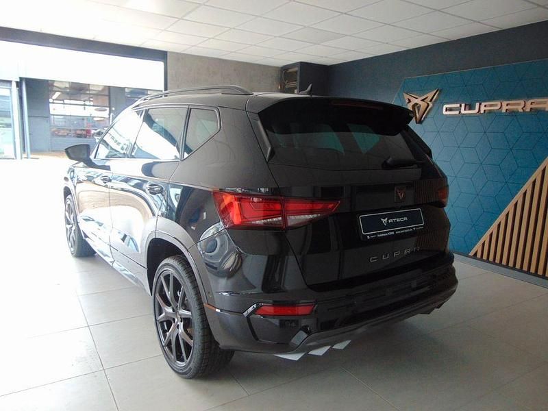Neu Cupra Ateca 150 PS (110 kW) 2026 Schwarz SUV