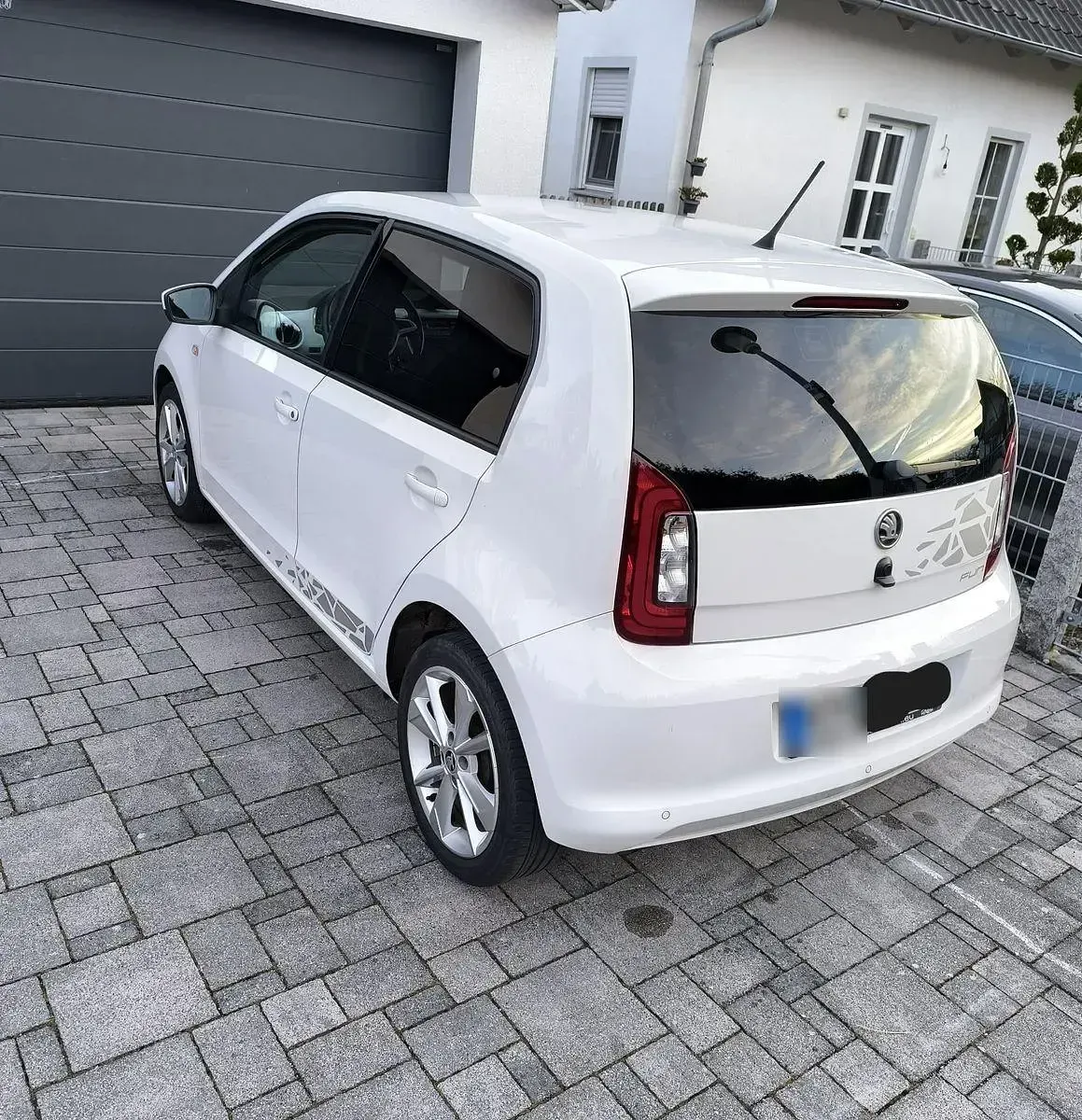 Second-hand Skoda Citigo 75 CP (55 kW) 2017 Alb Hatchback