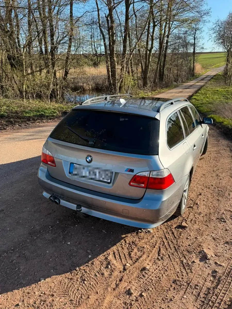 Gebraucht BMW 535 272 PS (200 kW) 2005 Silber Kombi