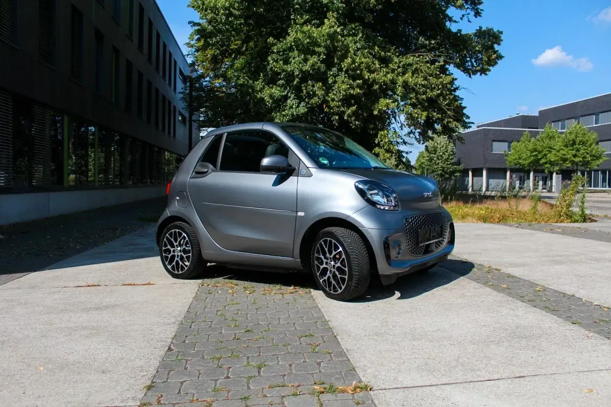 Gebraucht Smart ForTwo Coupé 60 kW (82 PS) 2020 Grau Cabrio