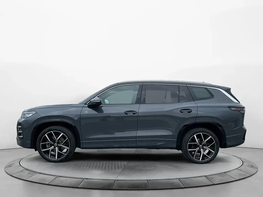 Gebraucht VW Tayron R-line 194 PS (142 kW) 2025 Delfingrau metallic SUV