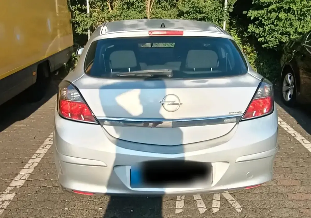 Gebraucht Opel Astra GTC 105 PS (77 kW) 2006 Grau Coupé