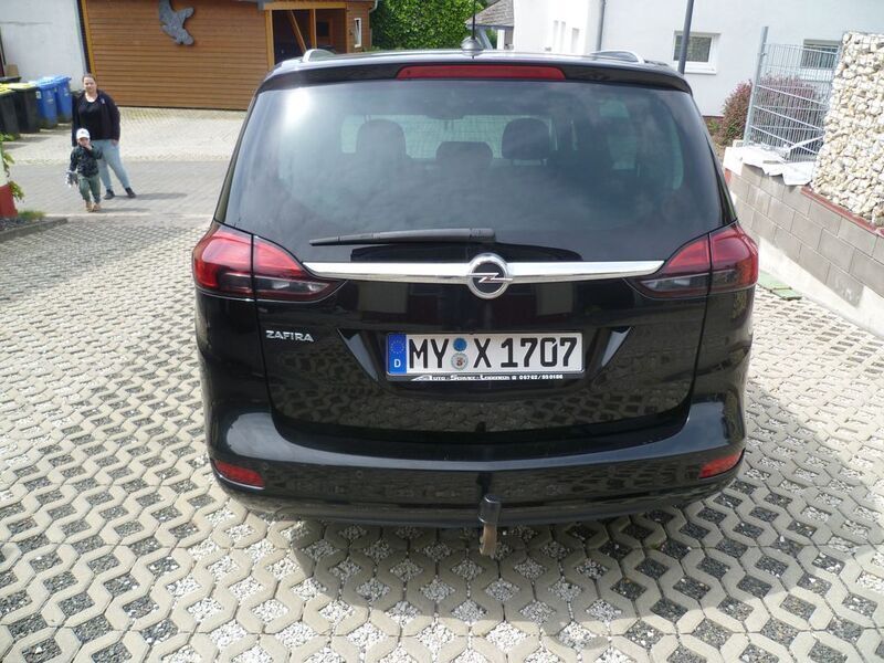 Gebraucht Opel Zafira Innovation 136 PS (100 kW) 2019 Schwarz Van / Kleinbus