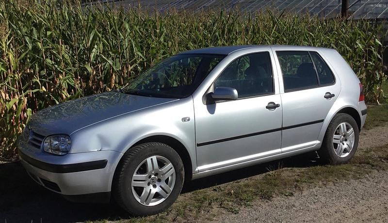 Gebraucht VW Golf IV 75 PS (55 kW) 2002 Silber Limousine