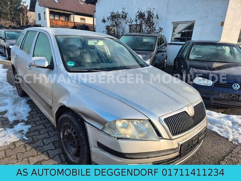 Gebraucht Skoda Octavia Ambiente 140 PS (102 kW) 2006 Grau Kombi
