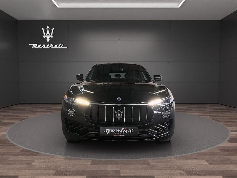 Gebraucht Maserati Levante 430 PS (316 kW) 2018 Schwarz SUV