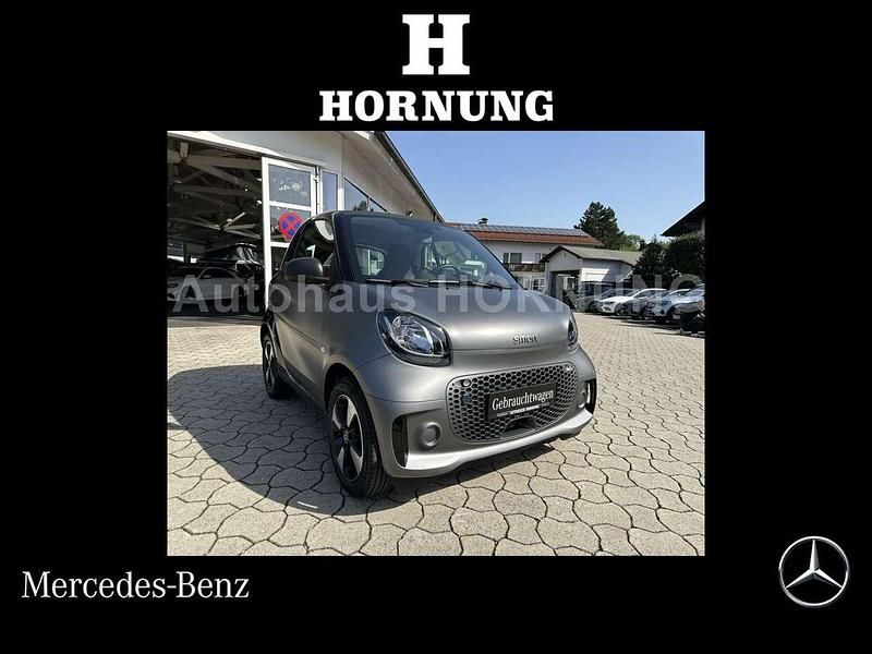 Bodypanels in titania grey (ma Gebraucht 2023 Smart ForTwo Electric Drive Passion Coupé | 12.900 € (Etwas zu teuer) - Bild 1/3