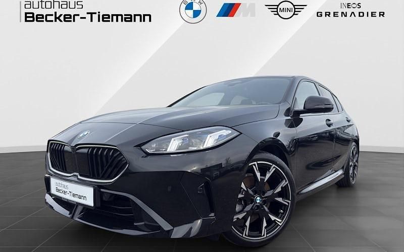 Gebraucht BMW 120 Shadowline 170 PS (125 kW) 2025 Schwarz Kleinwagen