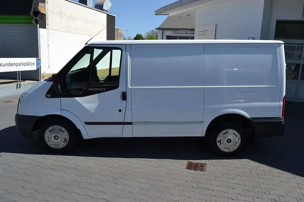 Usata Ford Transit 86 CV (63 kW) 2010 Bianco Monovolume